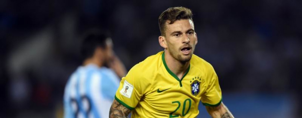 Eliminatorias: Per� gan� a Paraguay e igualdad entre Argentina y Brasil