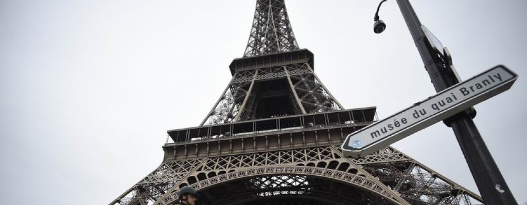 Torre Eiffel cerrada hasta nueva orden a raz de atentados en Pars 
