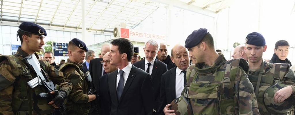 Valls: Se preparan ms atentados contra Francia y "otros pases europeos" 