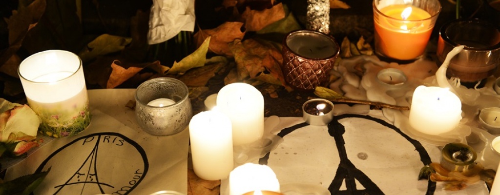 Homenaje a vctimas de Pars en Memorial del 11/9 en Nueva York