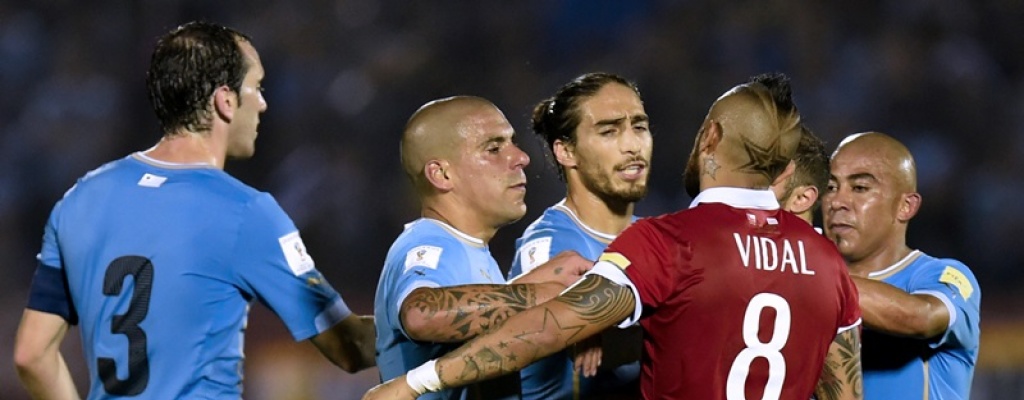 Duelo Uruguay - Chile pas del csped a internet y las redes sociales