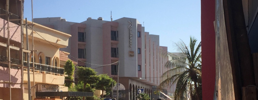 La toma de rehenes en hotel de Bamako "termin" ; 18 muertos