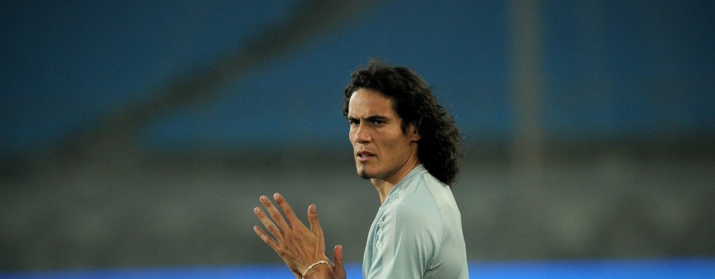 Liverpool y Arsenal quieren a Cavani seg�n su representante