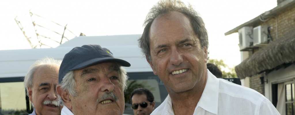 Mujica siente temor por la estabilidad institucional en Argentina