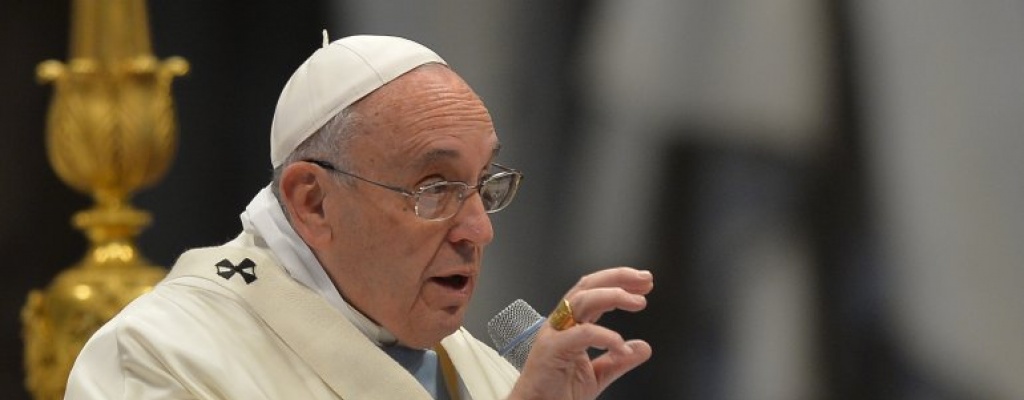 Papa advierte que el mundo enfrenta una "grave crisis medioambiental"