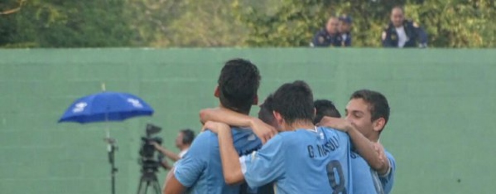 Uruguay venci a Bolivia en Sudamericano Sub-15 y lidera con puntaje ideal