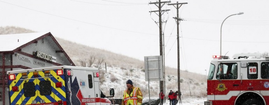 Colorados: Tres muertos y nueve heridos por tiroteo en centro familiar