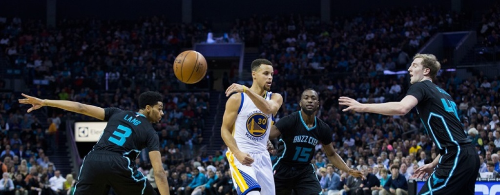 NBA: Warriors llegan a 20 victorias seguidas en arranque de temporada