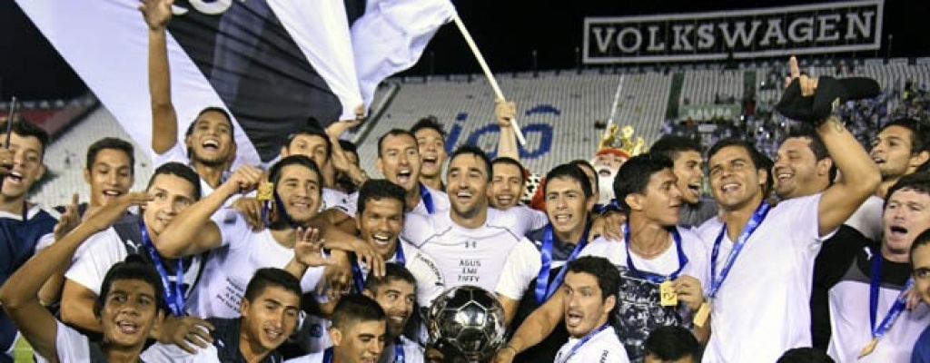 Olimpia le gan a Cerro Porteo 2 a 1 y se coron campen de Paraguay