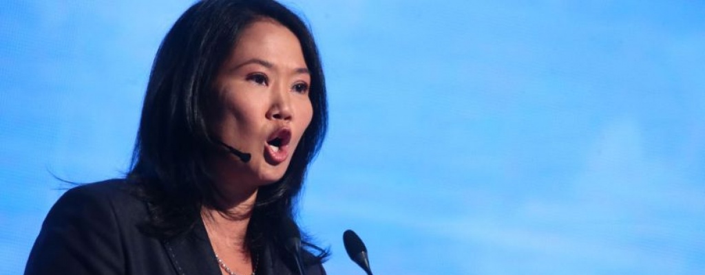 Hija de ex presidente Fujimori lidera sondeos para presidenciales en Per