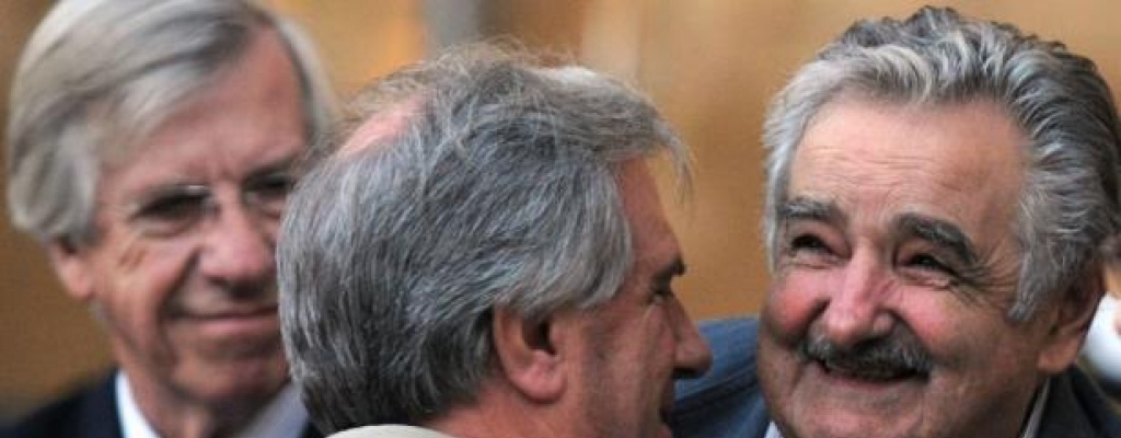 Mujica arremete nuevamente contra el sector de Astori por Ancap