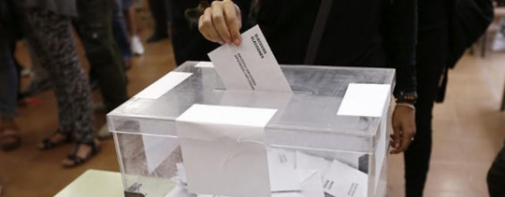 Espaa vota en unas elecciones legislativas de resultado incierto