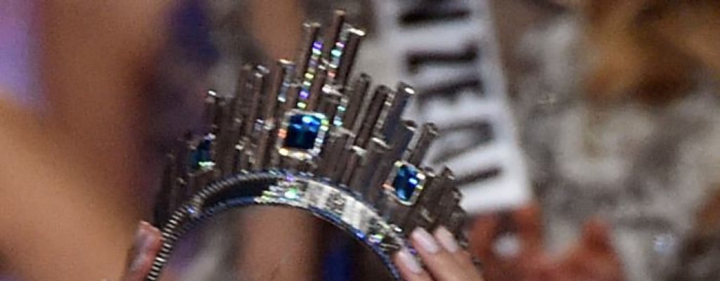 Papeln: Anunci ganadora a una Miss Universo por error
