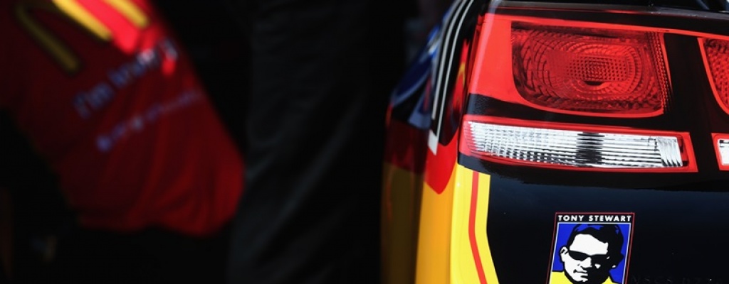 Excampe�n de la NASCAR Tony Stewart atropella y mata a piloto