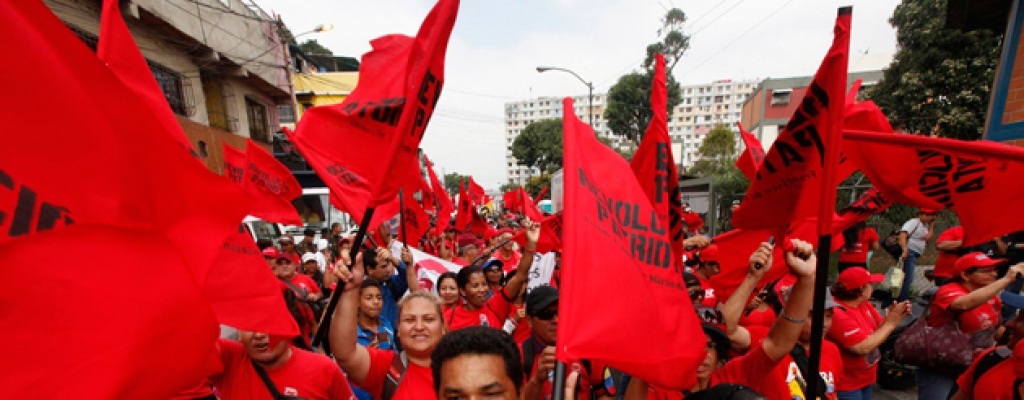 Chavistas nombran magistrados en tensa sesin antes de perder control parlamentario
