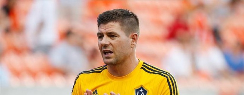 Gerrard medita colgar las botas a finales del 2016