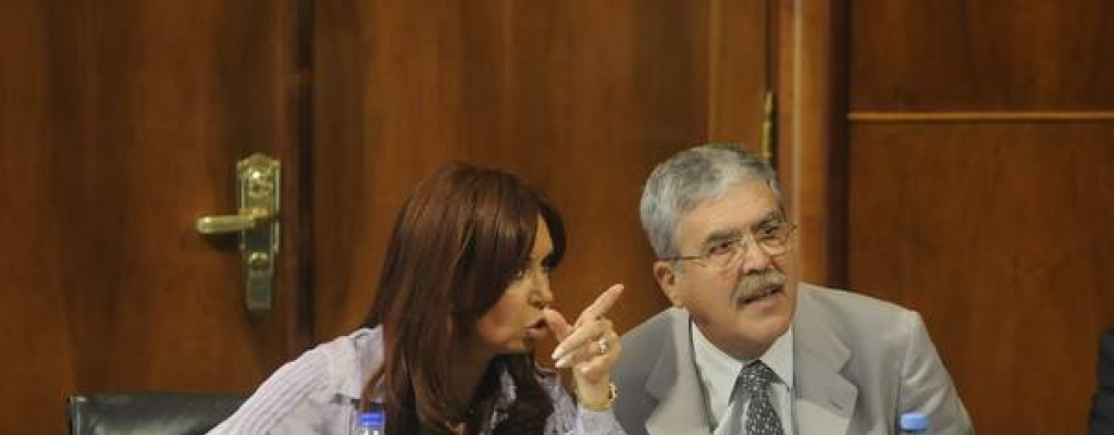 Ministro de Cristina tena una caja fuerte en el bao de su despacho
