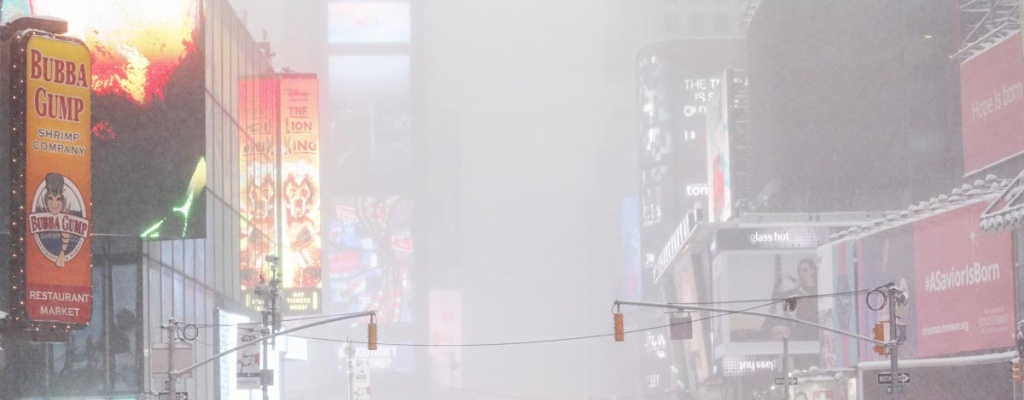 Nueva York proh�be tr�nsito y cierra puentes y t�neles por "Snowzilla"