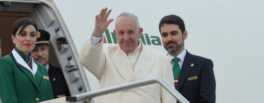 Hist�rico: Papa se re�ne con patriarca ruso en Cuba 