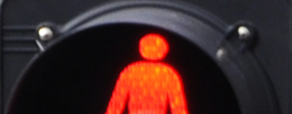 Tr�nsito en los alrededores al Estadio Centenario afectado por zona de exclusi�n 