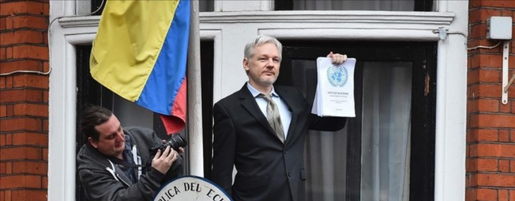 Nuevo canciller de Ecuador insiste en que GB y Suecia liberen a Assange