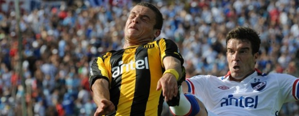 Mutual analiza parar el f�tbol por suspensi�n de Arismendi y Gonz�lez