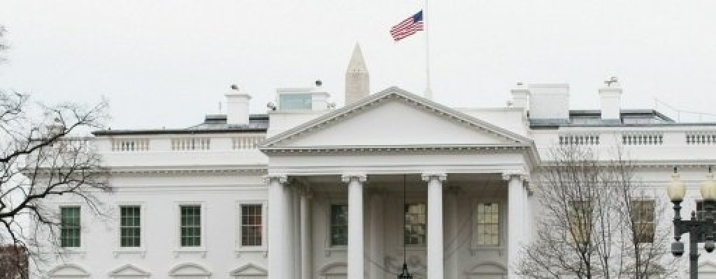 Casa Blanca y Congreso cerrado por riesgo potencial de seguridad (testigos)