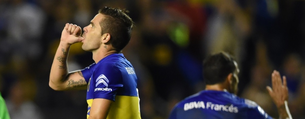 Racing y Boca, un cl�sico argentino en busca de pasaje a octavos de Libertadores