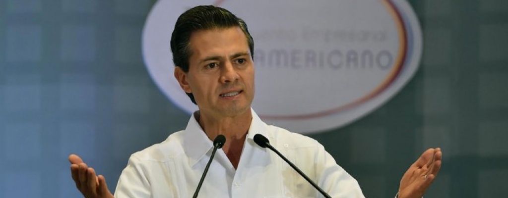 Popularidad del presidente mexicano se desploma a su "mnimo histrico" de 30%