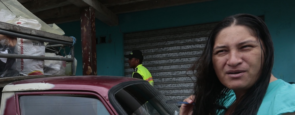 Ecuador pagar a familias que acojan a damnificados del terremoto