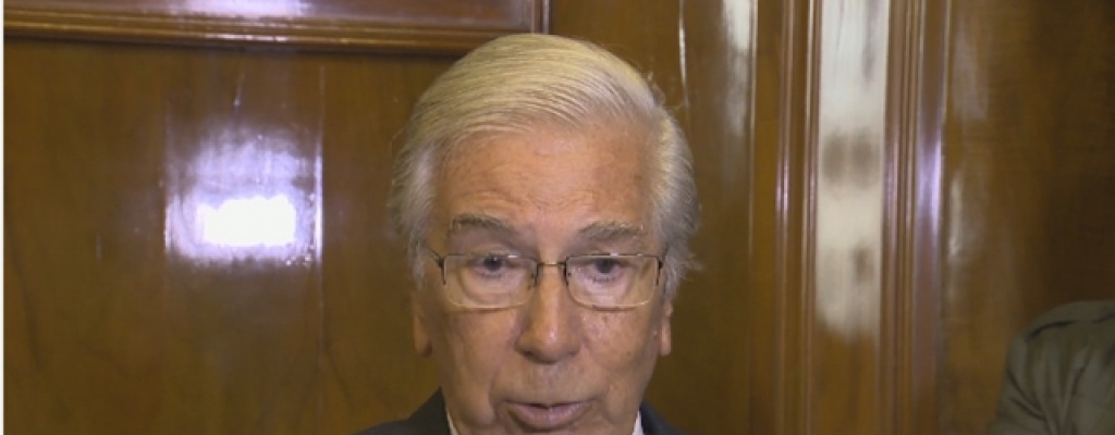 Renunci el presidente del Banco Repblica, Julio Csar Porteiro