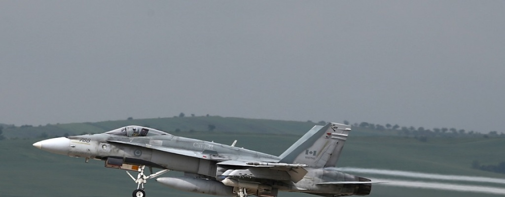 Canad� env�a aviones de guerra para los kurdos en Irak