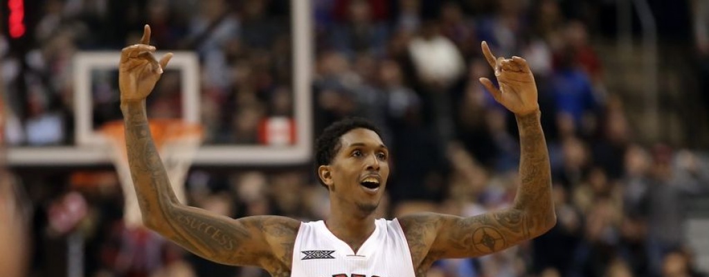 LeBron y los Cavs adelantan 2-0 a los Raptors