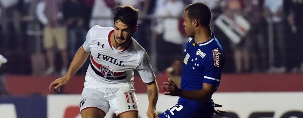 Cruzeiro, Fluminense empatan y Palmeiras tropieza en el Brasileirao