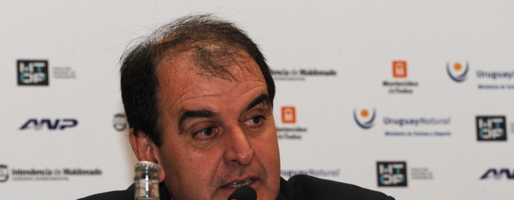 FA pedir� al Ministro Astori que revise ajuste tributario