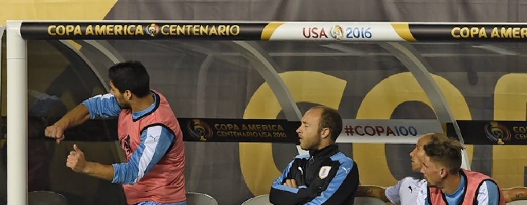 La bronca de Luis Su�rez: quer�a jugar!