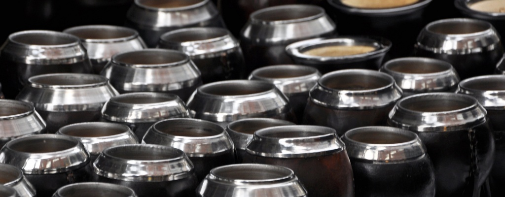 Bebidas muy calientes provocan "probablemente" c�ncer de es�fago