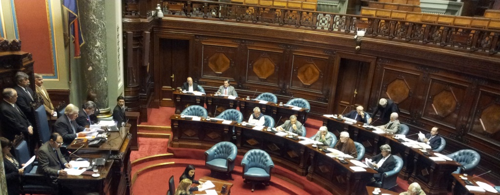 No se crea comisi�n