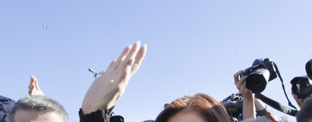 Cristina Fern�ndez a tribunales en desfile de empresarios y exfuncionarios