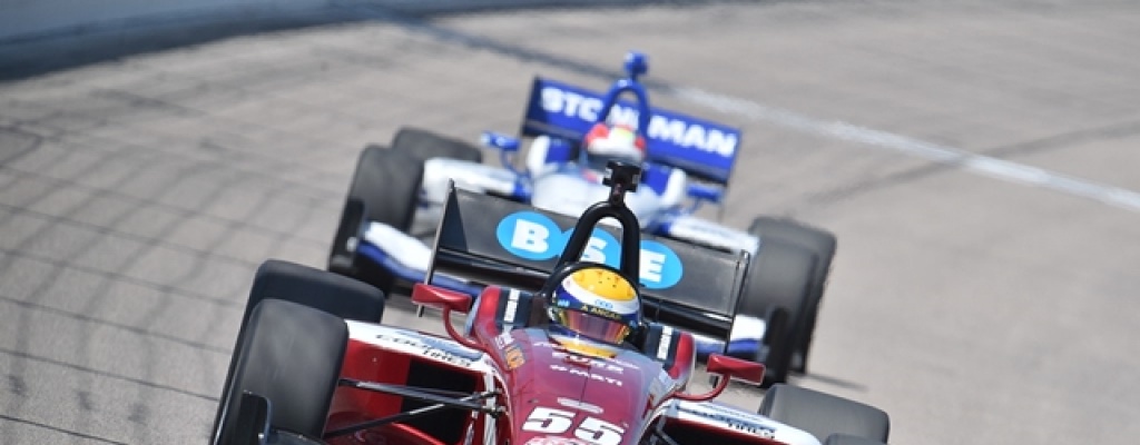 Urrutia termin� quinto en el circuito oval de Iowa, por la Indy Lights