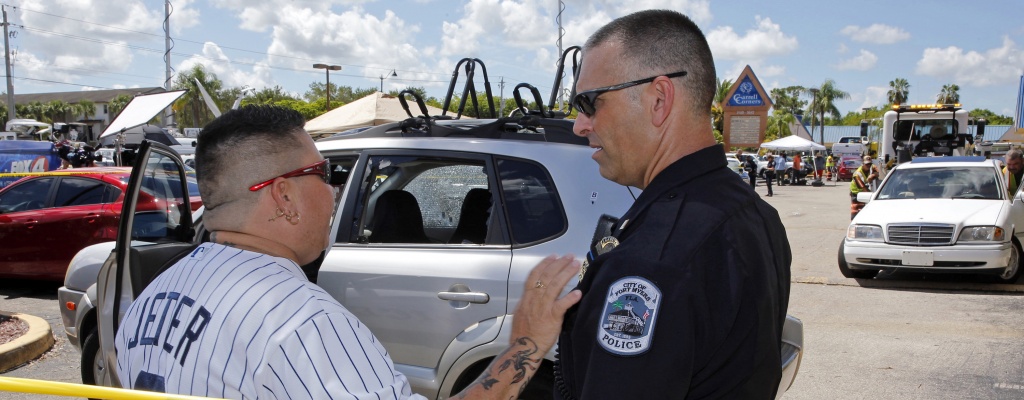 Mueren dos adolescentes en Florida en tiroteo sin v�nculos con el terrorismo