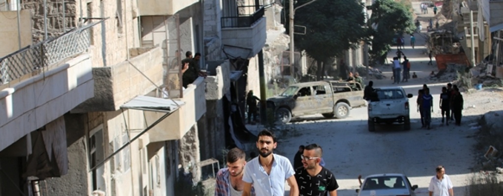 "Decenas de familias" salieron del sector asediado de Alepo, en Siria 