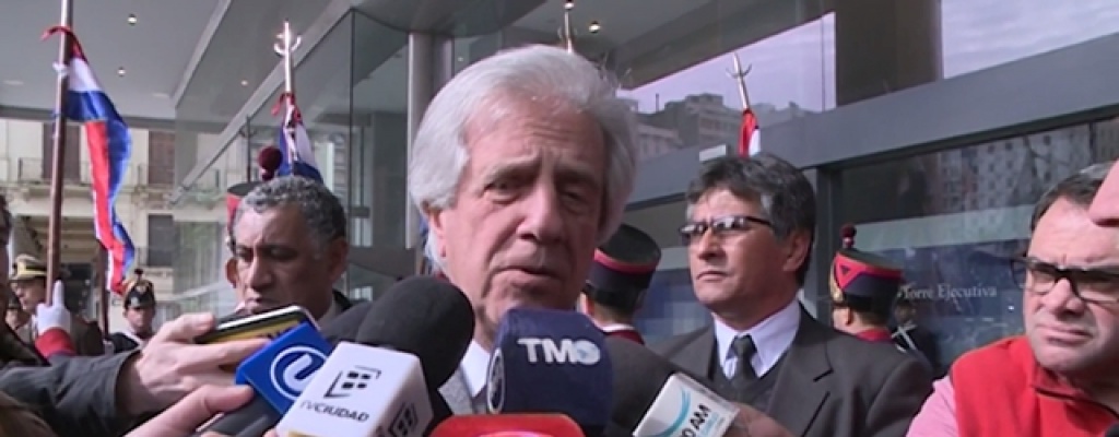 V�zquez: "Venezuela estar� en Mercosur mientras no se aplique cl�usula democr�tica"