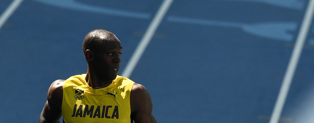 Bolt gan� la s�ptima de las ocho series y tratar� de conquistar el oro este domingo 