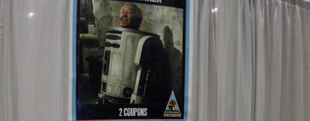 Muere el actor Kenny Baker recordado por su papel del robot R2-D2 