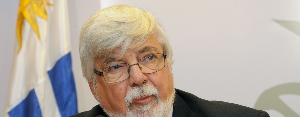 La AUF y los clubes identificar�n a los hinchas violentos