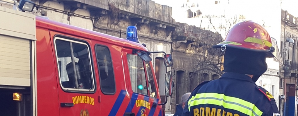 Bomberos: Solo 2 coches autobombas para todo Montevideo y Canelones