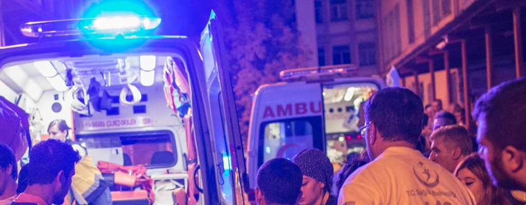 Aumentan a 50 los muertos tras un atentado suicida contra una boda en Turqu�a