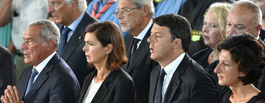 Italia entierra a las v�ctimas del sismo 