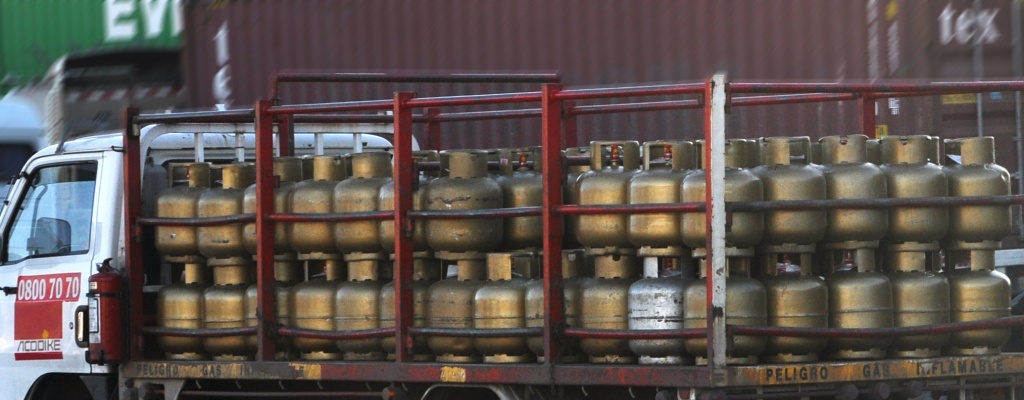 Gremiales empresariales solicitaron a V�zquez esencialidad en el superg�s